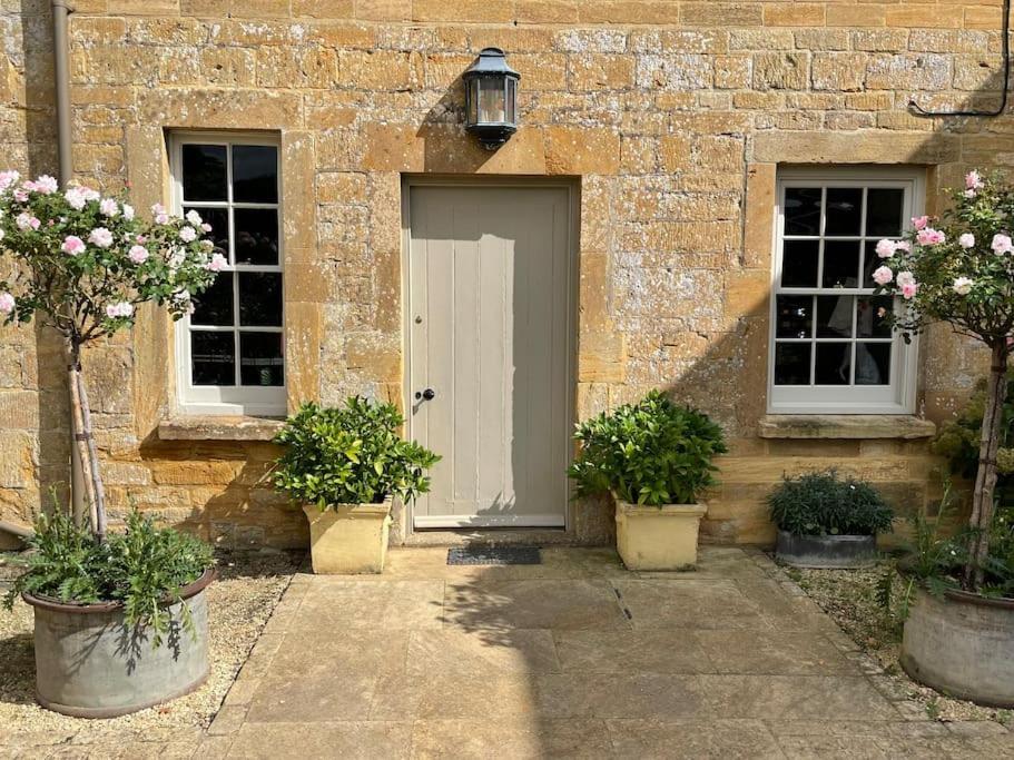 Escape To Ash House 18Th Century Manor In Somerset Martock Eksteriør billede